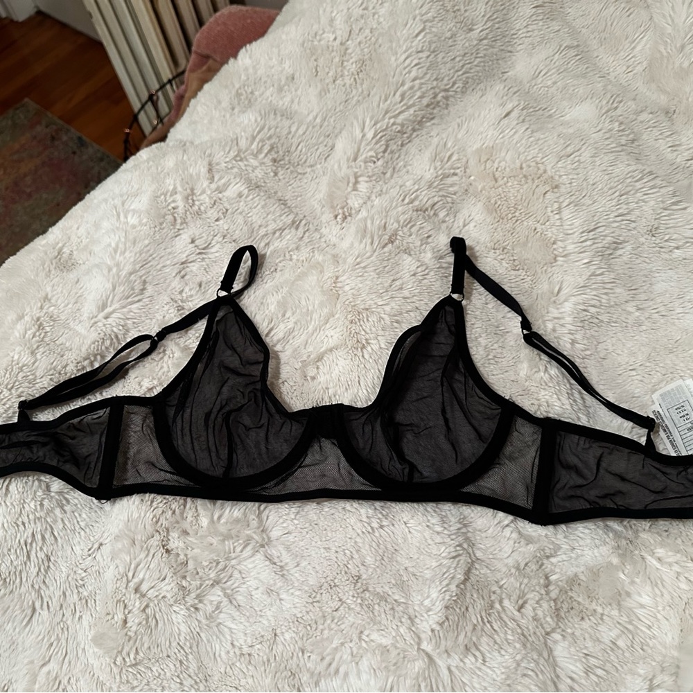 Mesh underwire bra
